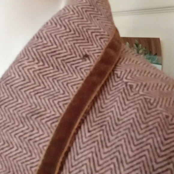 Pink tweed blazer - Picture 3 of 4